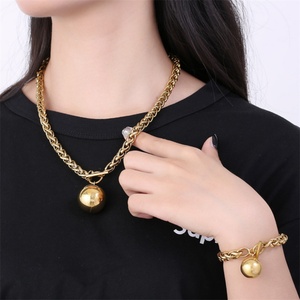 Ensemble de bijoux en acier inoxydable pour femmes, personnalisable, pour mariage, fiançailles, fête, avec perles, pendentif, bracelet et collier, or/argent - Product Image 4