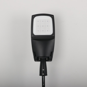 Lampadaire LED compact noir 150W pour éclairage routier extérieur, avec contrôle intelligent et garantie <span class=keywords><strong>de</strong></span> 5 ans, idéal pour les projets d'éclairage public. - Product Image 4