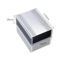 Boîtier de contrôle intégral en aluminium pour amplificateur d'instrument électrique, conception extrudée pour carte de circuit imprimé, indice de protection IP54
