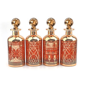 Custom Gold Emtpy Groothandel Glazen Flessen 180Ml Vierkante Diffuser Flessen Met Doos - Product Image 1