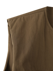 <span class=keywords><strong>Chaleco</strong></span> Utilitario Personalizado para <span class=keywords><strong>Mujer</strong></span>, sin Mangas, Cuello Redondo, con Detalle de Cremallera y Hombros Acolchados, Fabricante de Ropa OEM en China - Product Image 6