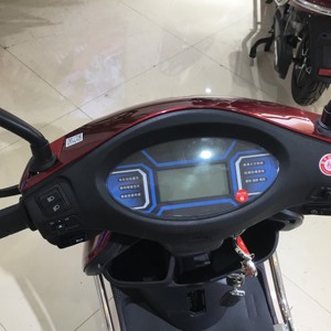 Model EV-4 Motorcycle Scooters V Classical Model 1200W 60V 20AH/72V 30AH Silent Brushless With CE - Product Image 4