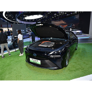 Auto Toyota Mirai Convertible 5-Sedán con Tracción Trasera <span class=keywords><strong>en</strong></span> <span class=keywords><strong>Venta</strong></span>, 2023 - Product Image 2
