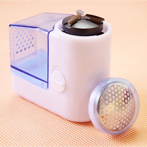 Portable AA Battery <strong>Lint</strong> Remover Safe Fabric Shaver Mini Electric <strong>Fuzz</strong> Cloth <strong>Lint</strong> Remover Wool Sweater Clothes Fabric Shaver - Product Image 4