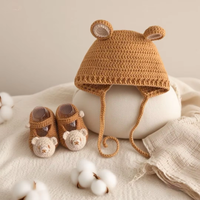 Kit de Ganchillo DIY de J.M Fashion para Principiantes, Conjunto de Gorro y Zapatos con Orejas de Oso, Paquete de Materiales para Tejer a Mano con Tutorial en Video
