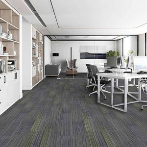 Alfombra Modular Moderna de Polipropileno Jacquard con Diseño de Rompecabezas, Ecológica, Antideslizante, de Alta Densidad y Resistente al Tráfico Intenso - Product Image 1