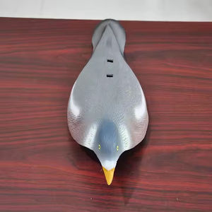 Décoy de chasse au pigeon en résine moderne et réaliste, durable, pour une utilisation en extérieur - Product Image 2