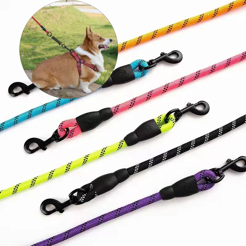 5-in-1格納式真ちゅう製犬用リーシュチェーン反射ストリップレザーカラー犬用卸売リーシュ