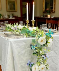 ليليس - عبوتان من أغصان الورد الاصطناعية البيضاء بطول 11.8 قدم - إكليل زهور مرن للزينة في أقواس الزفاف والجدران والطاولات - Product Image 3