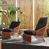 Ensemble de canapé, table basse et chaises en métal durable et moderne pour patio, terrasse, jardin, balcon
