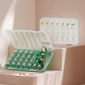 Organisateur de pilules HydZ à 4 compartiments, grande capacité, boîte à médicaments portable avec étiquettes en anglais, en plastique, pour usage quotidien - Product Image 4