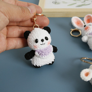 Llavero de animales amigurumi hechos a mano al por mayor, conejo, panda, oveja, de lana suave, tejido, portátil, de dibujos animados, con forma de corazón - Product Image 4