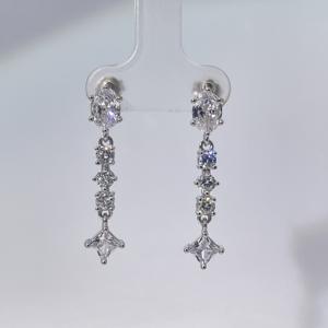 ต่างหูจี้ทรงรี สี่เหลี่ยม ประดับเพชรซิคอนสีขาว พร้อมพู่ห้อย ดีไซน์คลาสสิกและทันสมัย ชุบทองบนทองเหลือง จากเทียนหยู เจ็มส์ - Product Image 6