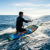 Woowave 2026 Planche de wakeboard en gros, durable, en fibre de verre, noyau EPS, avec coussinet de pied souple en TPU, pour jeux aquatiques de plage