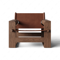 Fauteuil en cuir sculptural FERLY pour salon, artisanal, taille et couleur personnalisables