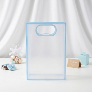 Sac fourre-tout carré <span class=keywords><strong>transparent</strong></span> en PE avec impression décalée, fabriqué en Chine, sac cadeau en plastique étanche pour emballage de cadeaux - Product Image 6