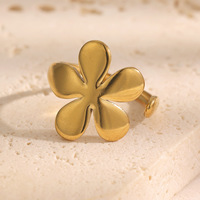 Bague ouverte fleurie de luxe personnalisée pour femme en or PVD 18 carats, en acier inoxydable 316L, bijoux floraux délicats pour le quotidien, vente en gros