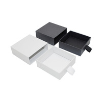 Boîte en carton rigide noir et blanc en gros d'usine, petite boîte cadeau personnalisée avec votre logo