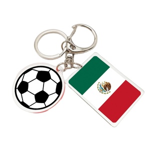 Porte-clés personnalisé avec drapeaux du Brésil, cadeau pour femmes et hommes, décoration extérieure, porte-clés avec drapeau national du Brésil et ballon de football - Product Image 4