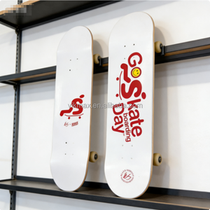 Patineta Profesional Completa de 7 Capas de Arce Canadiense con Doble Kick, Tecnología de Fundición por Gravedad, Juego de Patineta de Alta Calidad ABEC-7 - Product Image 3