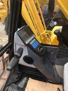 Excavateur d'occasion KOMATSU PC200-8 avec 20 tonnes de poids de fonctionnement Les composants de base incluent moteur boîte de vitesse pompe à engrenages portant PLC - Product Image 6