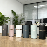 Diffuseur d'arômes portable pour voiture avec une capacité de 51 à 100 ml, alimenté par USB, désodorisant aromathérapeutique pour les environnements multi-usages