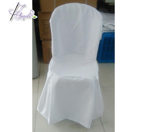 أغطية شاطئ بيضاء أساسية من البوليستر مع طيات جانبية لكراسي ميامي البلاستيكية في حفلات الزفاف على الشاطئ - Product Image 2