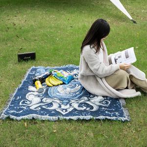 Mềm mại hơn 100% <span class=keywords><strong>Polyester</strong></span> jacquard dệt Chăn với tùy chỉnh thiết kế thân thiện với môi mô hình hoạt hình cho bốn mùa sử dụng & Dã Ngoại - Product Image 2