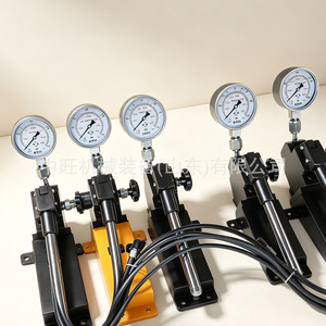 Pompe hydraulique manuelle 63Mpa, pompe de test horizontale à niveau unique, pompe rotative pour utilisation en surpression de pipeline - Product Image 1
