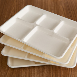 Déjeuner <span class=keywords><strong>repas</strong></span> plateaux compostable bagasse <span class=keywords><strong>plateau</strong></span> 3 <span class=keywords><strong>compartiments</strong></span> restaurant utilisé fibre végétale plateaux alimentaires écologiques - Product Image 2