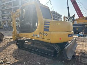 Excavatrice Komatsu PC60-7 d'occasion, mini chenille, avec un poids opérationnel de 20 tonnes, moteur, pompe, composants principaux à vendre - Product Image 4
