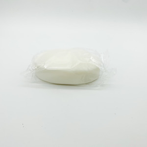 2025 Fábrica <span class=keywords><strong>al</strong></span> <span class=keywords><strong>por</strong></span> <span class=keywords><strong>mayor</strong></span> Jabón <span class=keywords><strong>de</strong></span> cúrcuma <span class=keywords><strong>de</strong></span> leche blanca suave hidratante aromático con infusión <span class=keywords><strong>de</strong></span> <span class=keywords><strong>azufre</strong></span> personalizado para pieles sensibles - Product Image 3