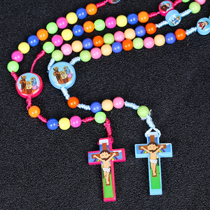 Precio de fábrica, cuentas redondas de 8mm, Cruz de bebé de dibujos animados, collar de Rosario católico colorido para niños, regalos cristianos - Product Image 6