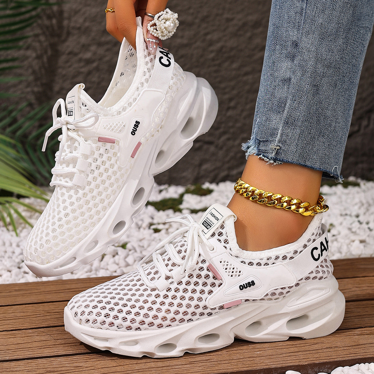 nike heel sneakers