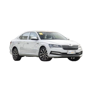 2025 Skoda Superb nouvelle voiture à essence à bas prix Offre Spéciale petite berline pour adultes véhicule à essence d'occasion avec direction à gauche - Product Image 1