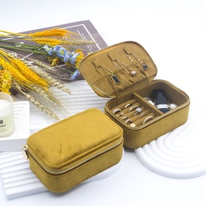 Cute Rectangle Wholesale Mustard Velvet Jewelry Boxes Ring Necklace Travel Gift Jewellery Box