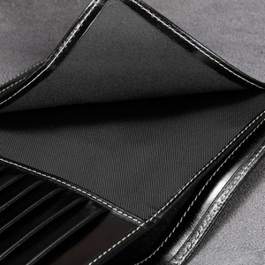 Porta Pasaportes de Cuero Boshiho con Protección RFID, Delgado, para Viajes y Negocios, Protector de Tarjetas de Crédito, Personalizable, Venta al Por Mayor - Product Image 4