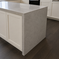 Gabinetes de Cocina Blancos Estilo Shaker de Calidad Profesional con Isla, Despensa y Módulos Preinstalados para Electrodomésticos para Construcción de Casas Nuevas