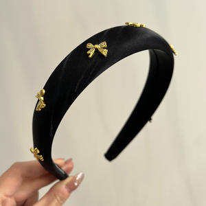 عصابة رأس من الجلد معقودة على الطراز الصيني الجديد من KLACOMA بتصميم هندسي إكسسوارات شعر مضغوطة بحافة واسعة متعددة الاستخدامات للنساء - Product Image 4