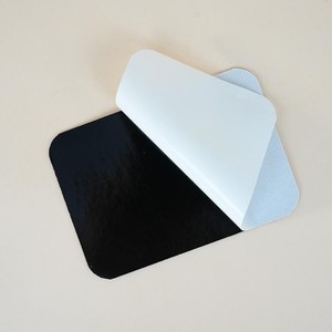 Les fabricants de pansements vendent en gros des pansements médicamenteux, y compris des pansements noirs pour les problèmes de l'épaule, du bas du dos et de la colonne cervicale. - Product Image 2