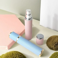 Mini flacon de parfum en verre 5ml 10ml 15ml avec étui en cuir, atomiseur rechargeable à torsion, facile à transporter, portable pour les voyages