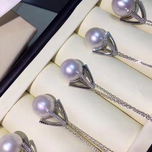 Pendentif en or 18 carats avec perle d'eau douce naturelle délicate de 7 à 10 mm, collier polyvalent et simple pour usage personnel ou cadeau - Product Image 3