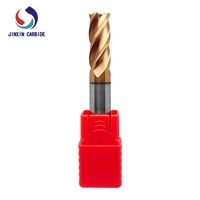 Fraise à queue plate en carbure HRC55 à 4 cannelures avec revêtement TiAlN en acier au tungstène pour usinage CNC de métaux, fabriquée à Zhuzhou