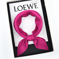 Foulard carré en satin plissé en polyester pour femme, bandeau de luxe pour cheveux et poignet, couleur unie, vente en gros