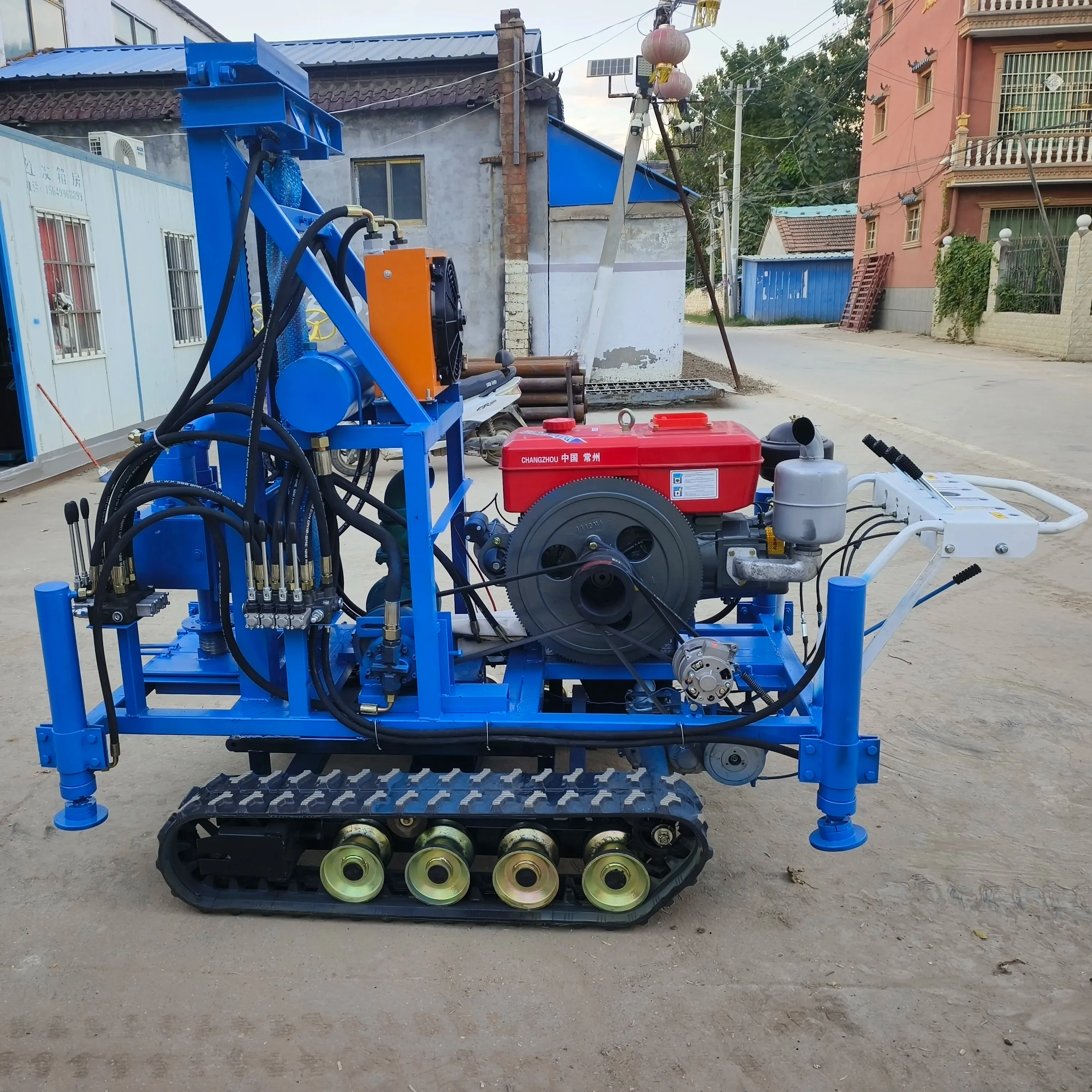 Bor traktor 22hp mesin Diesel Mining Borewell 100m mesin bor air Deepwell menggali dengan baik mesin borehole untuk batu