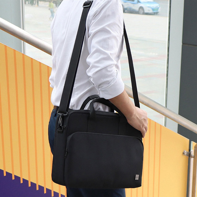 Laudtec Waterproof Laptop Bag 14-16 Inch Shockproof Lap Top Bags Protective Sleeve Simple Business Leather Handle Computer Dnb86 Wholesale OEM/ODM/Private Label
