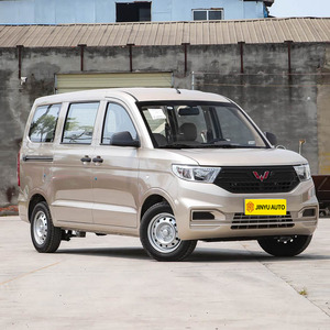 Wuling Hongguang V 2026, Minivan de Pasajeros, 7 Asientos, 1.5L, 6MT, Volante a la Izquierda, Vehículo de Gasolina con Aire Acondicionado - Product Image 3