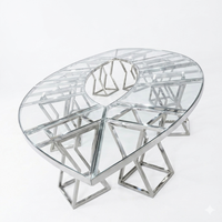 Nouvelle table de réception ovale en acier inoxydable argenté avec plateau en verre blanc, capacité 15 personnes, idéale pour les fêtes, hôtels, banquets, mariages et événements.