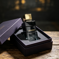 Flacon de parfum en verre carré plat de haute qualité, nouveau design, vide, 30 ml, 50 ml, 100 ml, avec pulvérisateur à sertir, boîte et couvercle personnalisés