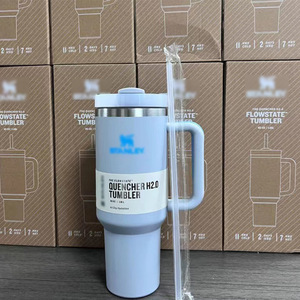 Vente en gros 1:1 de la célèbre marque Stan Cup 40OZ avec poignée et paille, thermos 40oz, gobelet de voyage en carton, gobelet de voyage en plein air - Product Image 3